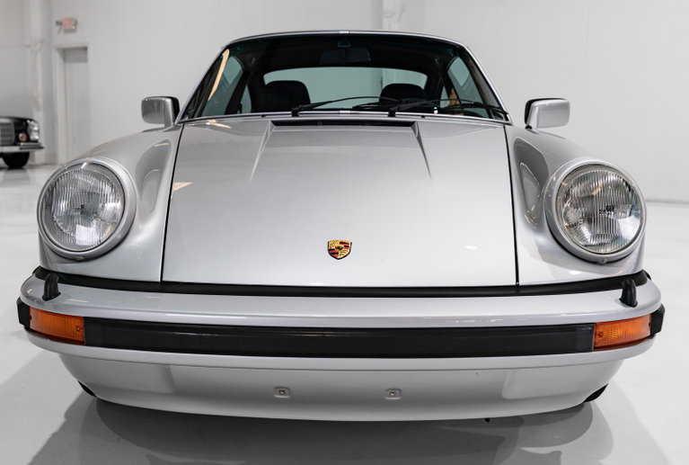 Porsche 911 Carrera 3.0