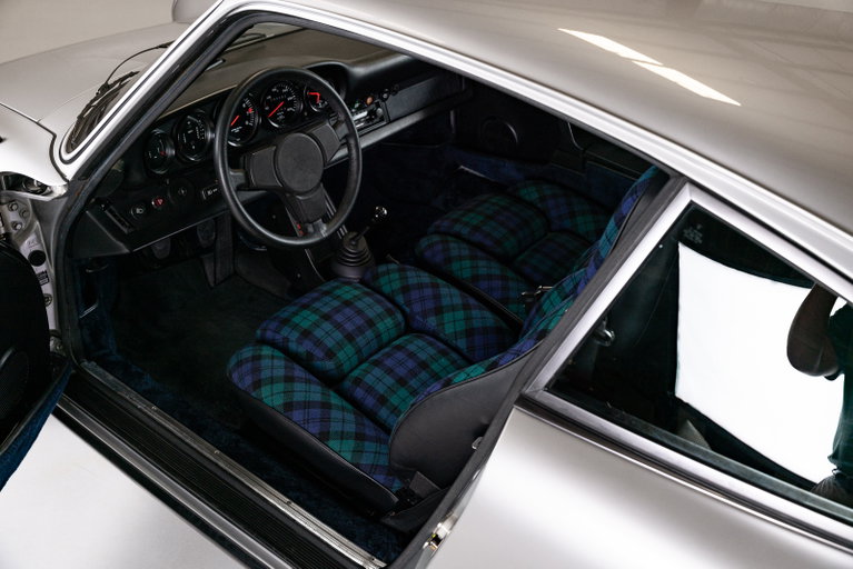 Porsche 911 Carrera 3.0
