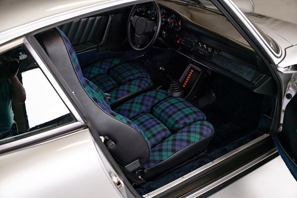 Porsche 911 Carrera 3.0