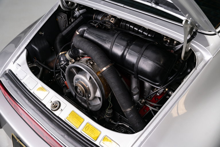 Porsche 911 Carrera 3.0