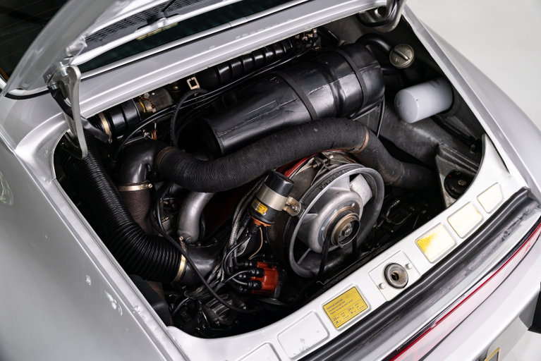 Porsche 911 Carrera 3.0