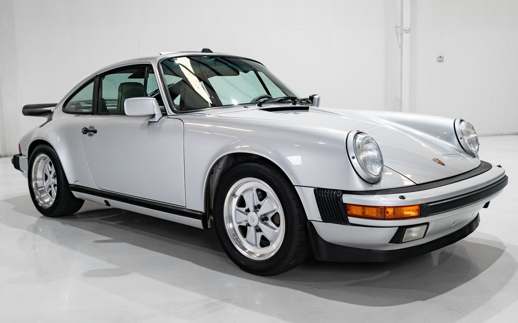 Porsche 911 Carrera 3.2 “25 Jahre 911”