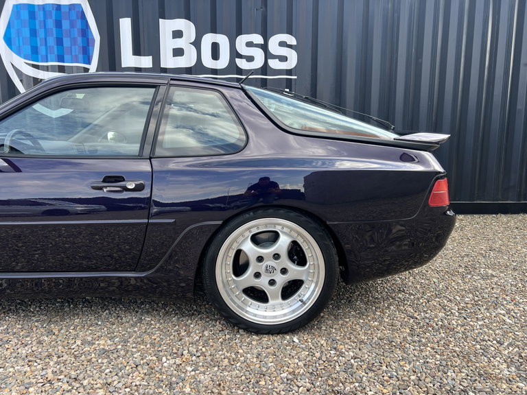 Porsche 968