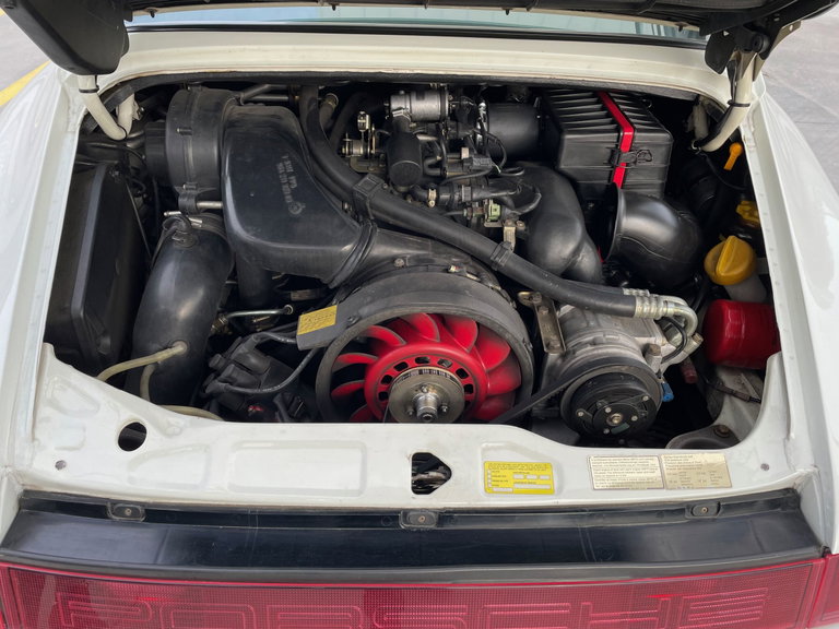 Porsche 964 Carrera RS