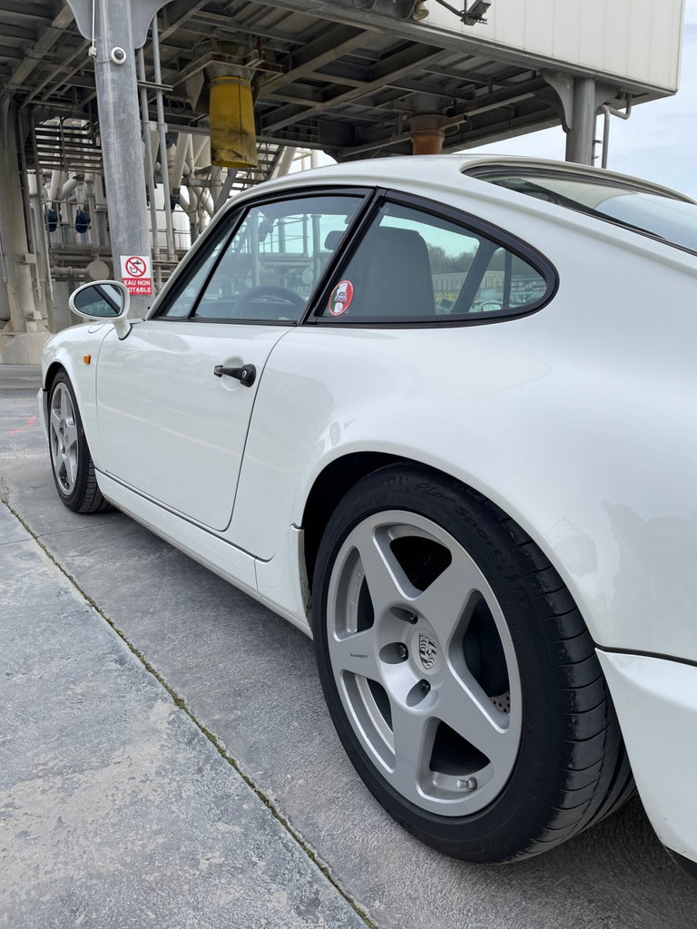 Porsche 964 Carrera RS