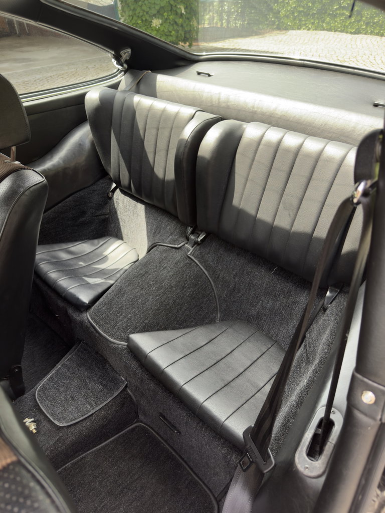 Porsche 911 S (F-Modell)