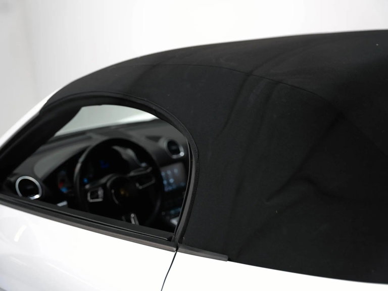 Porsche 718 Boxster
