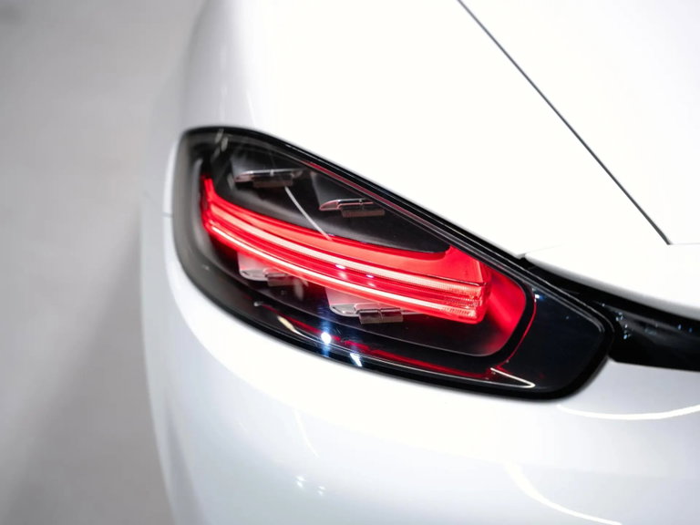 Porsche 718 Boxster