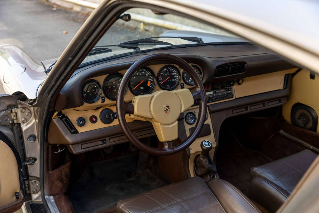Porsche 911 SC