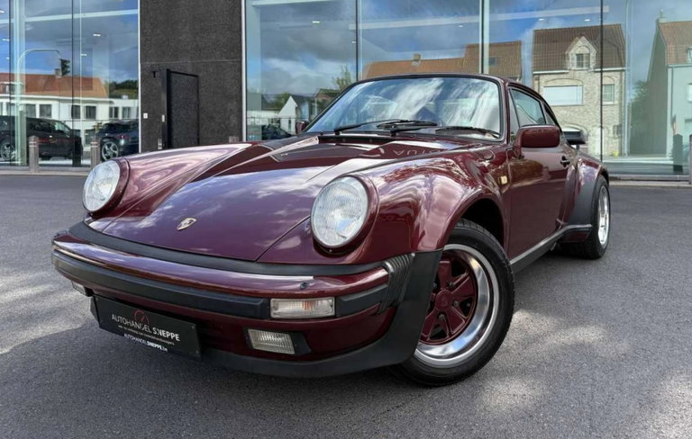 Porsche 911 Turbo 3.3