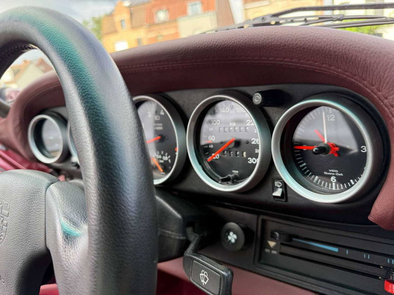 Porsche 911 Turbo 3.3