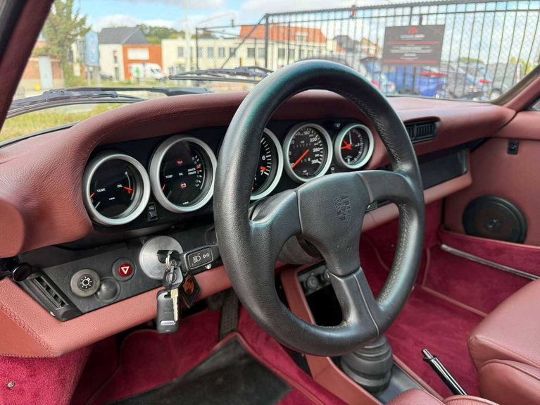 Porsche 911 Turbo 3.3