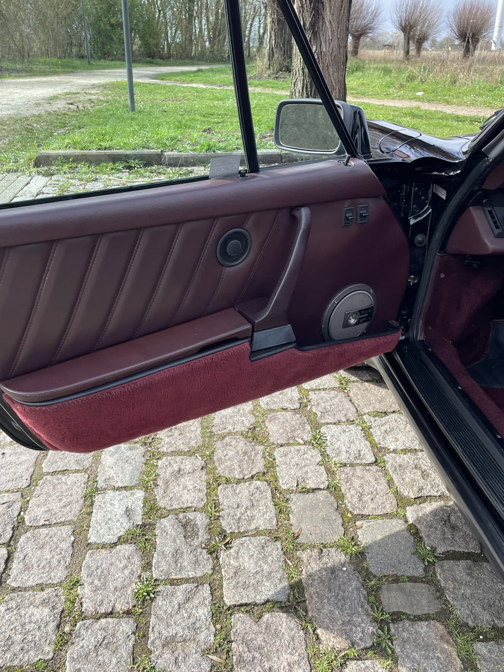Porsche 911 Carrera 3.2 (US)