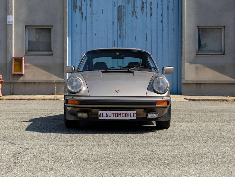 Porsche 911 SC