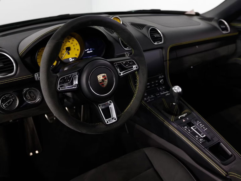 Porsche 718 Spyder