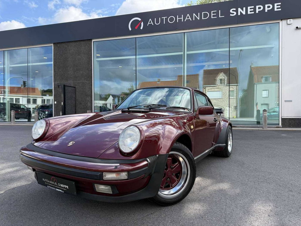Porsche 911 Turbo 3.3