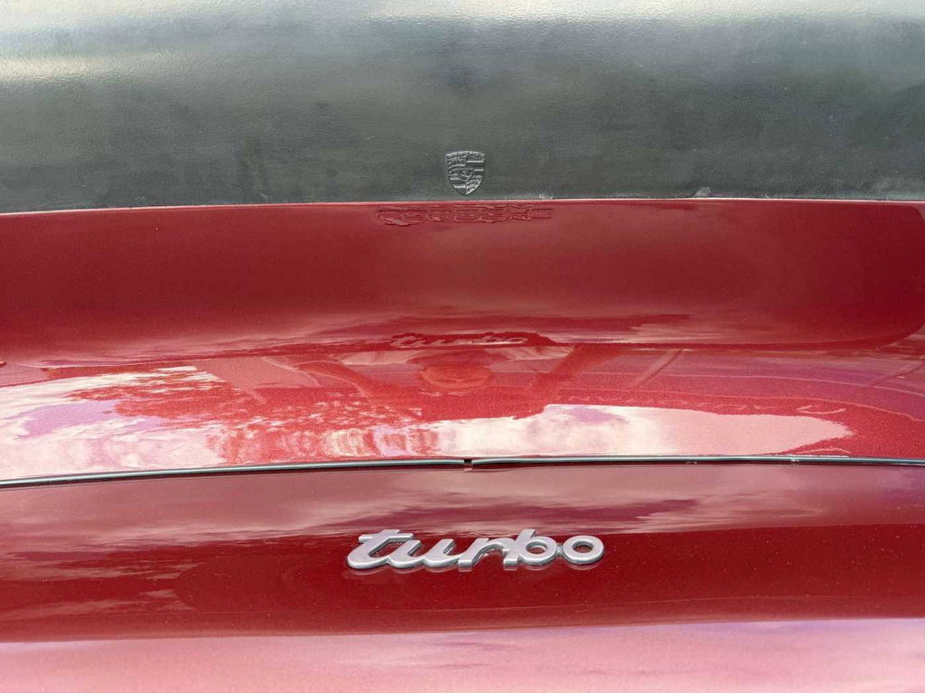 Porsche 911 Turbo 3.3
