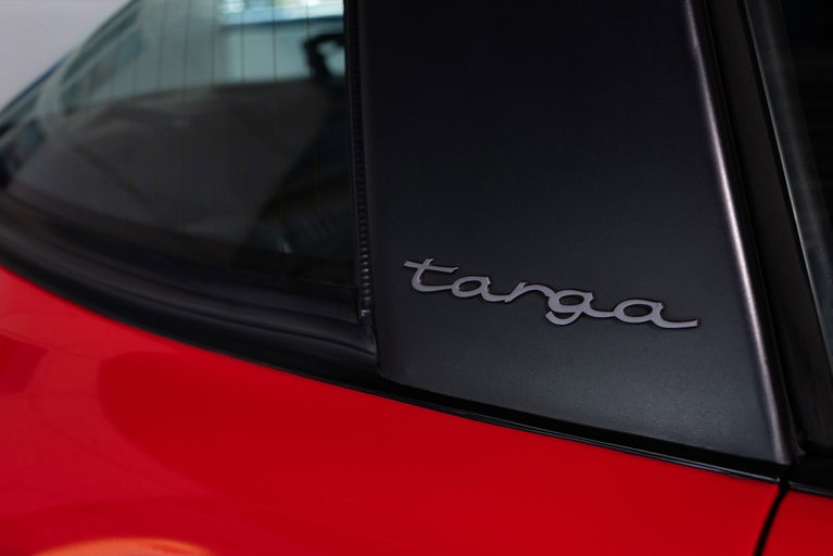 Porsche 964 Carrera 4