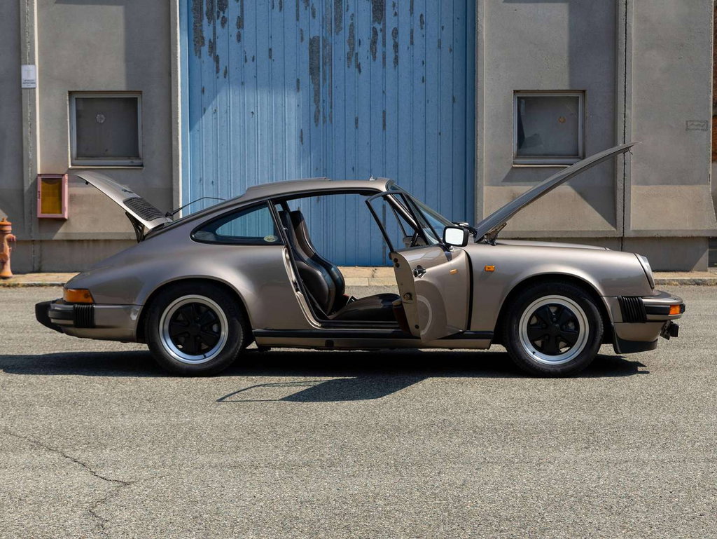 Porsche 911 SC