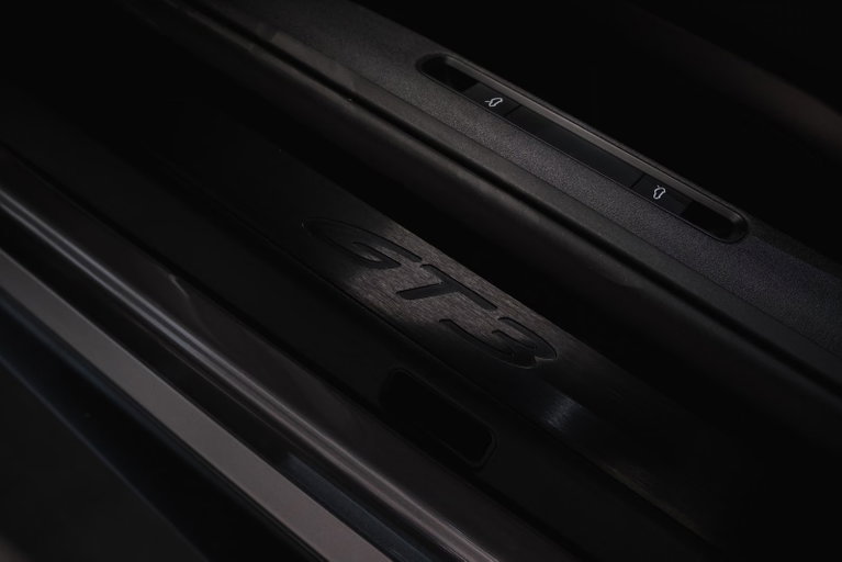 Porsche 992 GT3 Touring