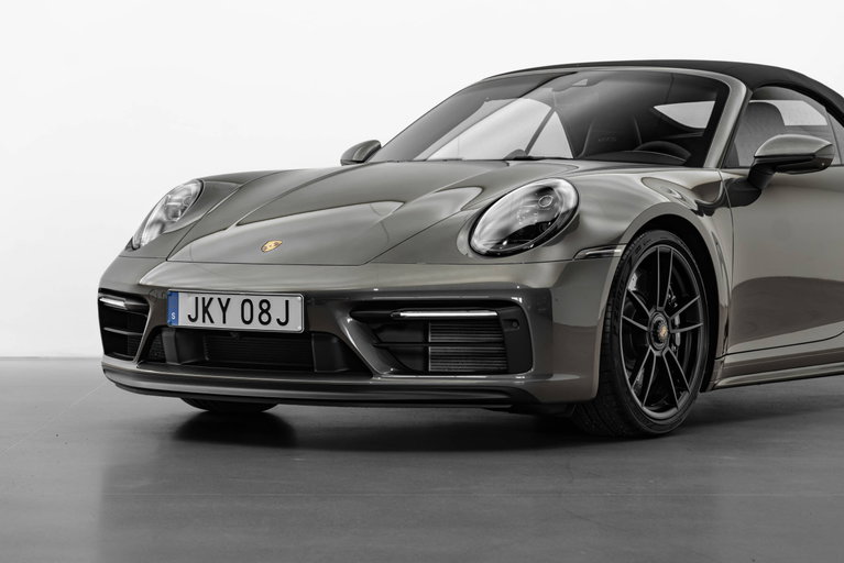Porsche 992 Carrera GTS