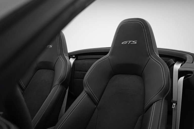 Porsche 992 Carrera GTS