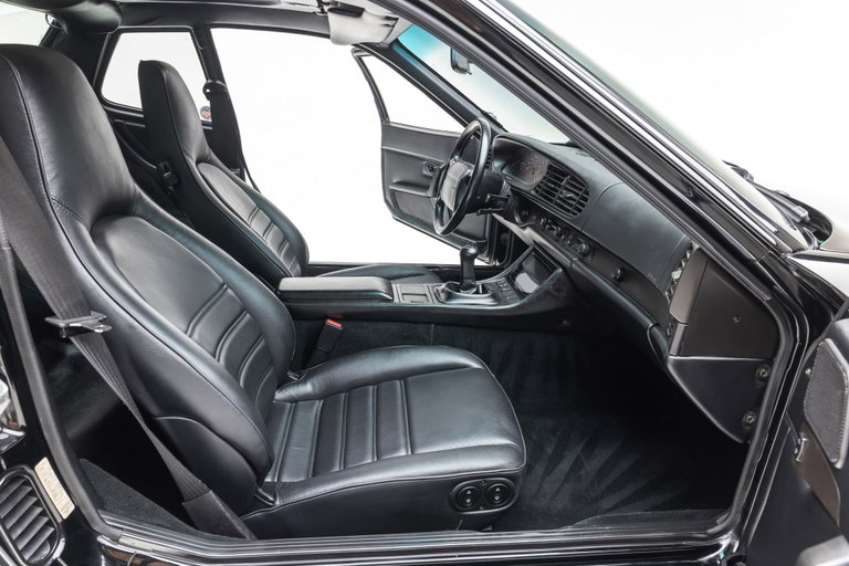 Porsche 944 Turbo S Coupé