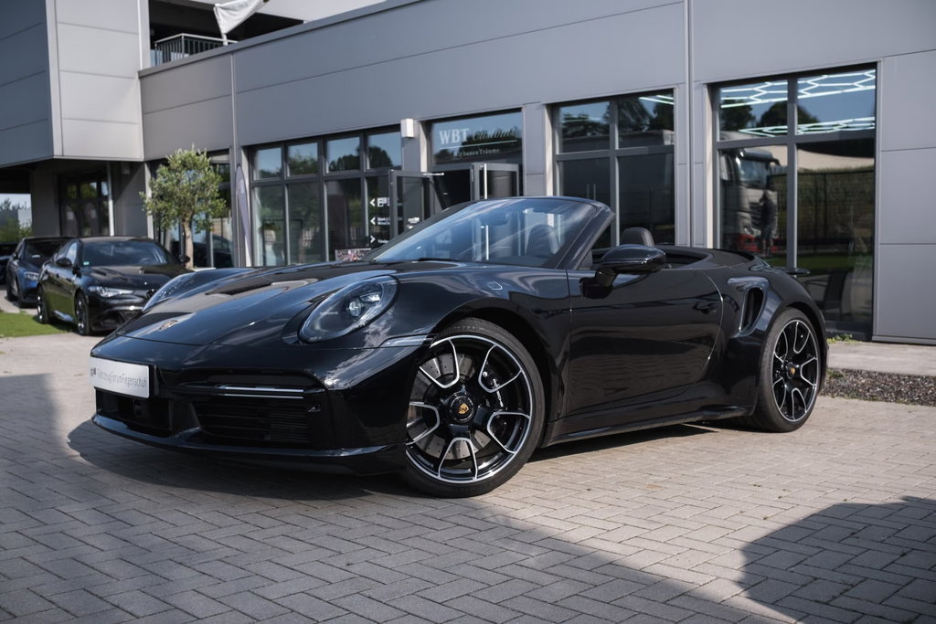 Porsche 992 Turbo
