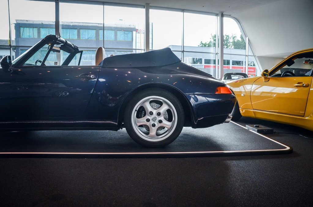Porsche 993 Carrera