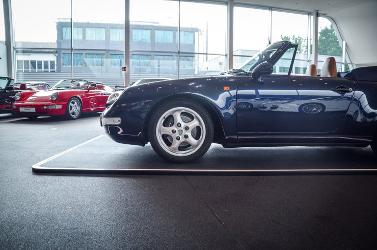 Porsche 993 Carrera