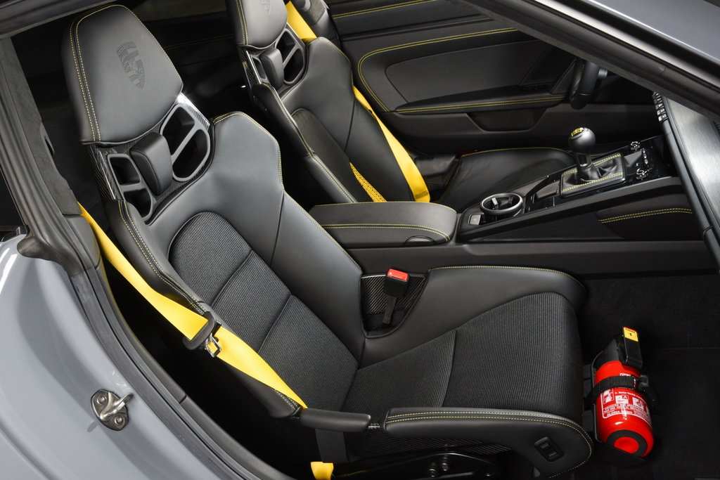Porsche 992 GT3 Touring