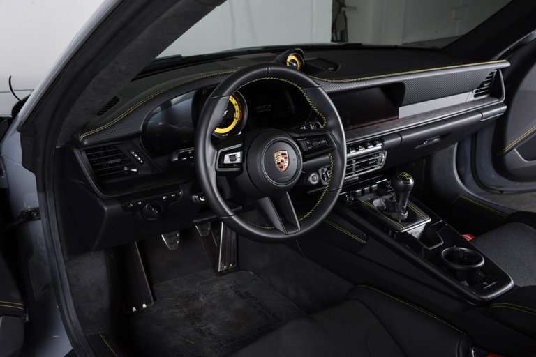 Porsche 992 GT3 Touring