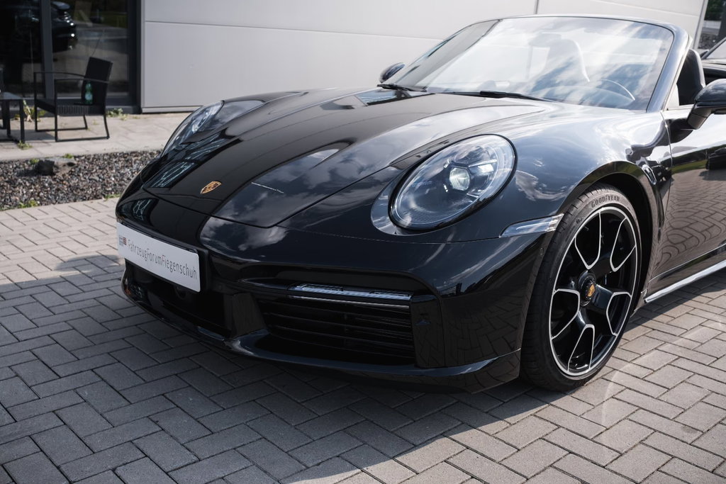 Porsche 992 Turbo