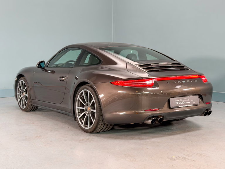 Porsche 991 Carrera 4