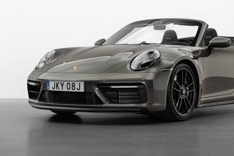 Porsche 992 Carrera GTS
