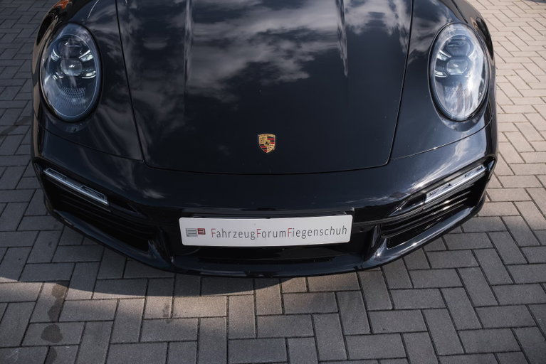 Porsche 992 Turbo