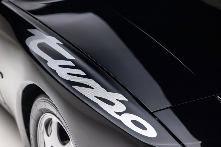 Porsche 944 Turbo S Coupé