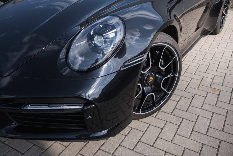 Porsche 992 Turbo