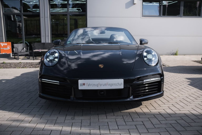 Porsche 992 Turbo