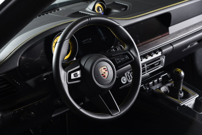 Porsche 992 GT3 Touring