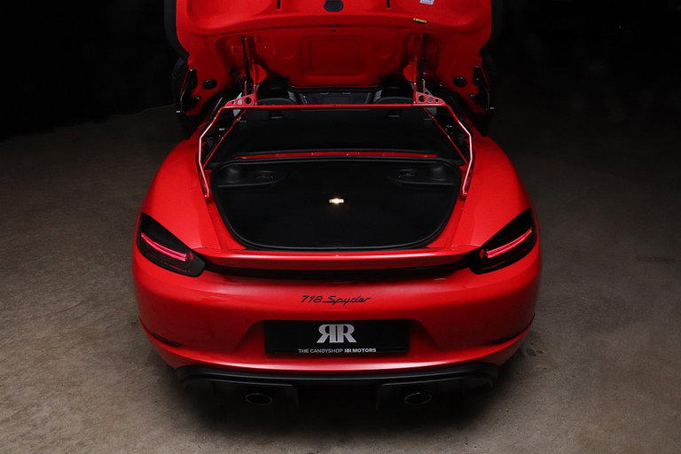 Porsche 718 Spyder