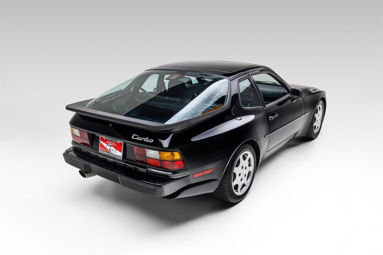 Porsche 944 Turbo S Coupé
