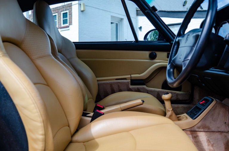 Porsche 993 Carrera