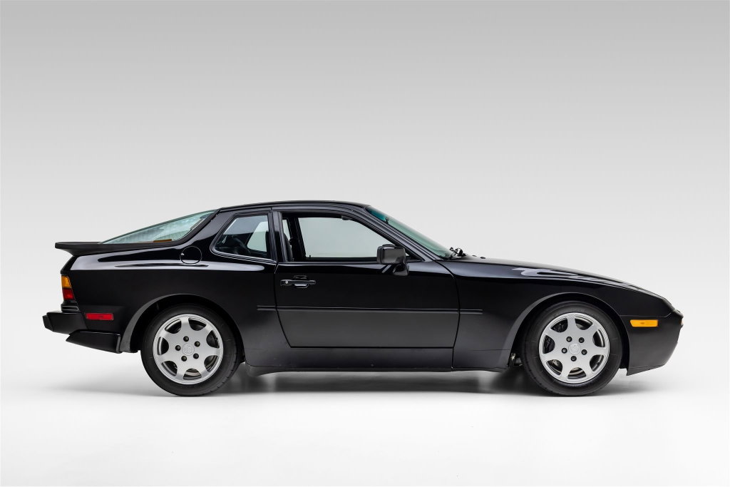 Porsche 944 Turbo S Coupé