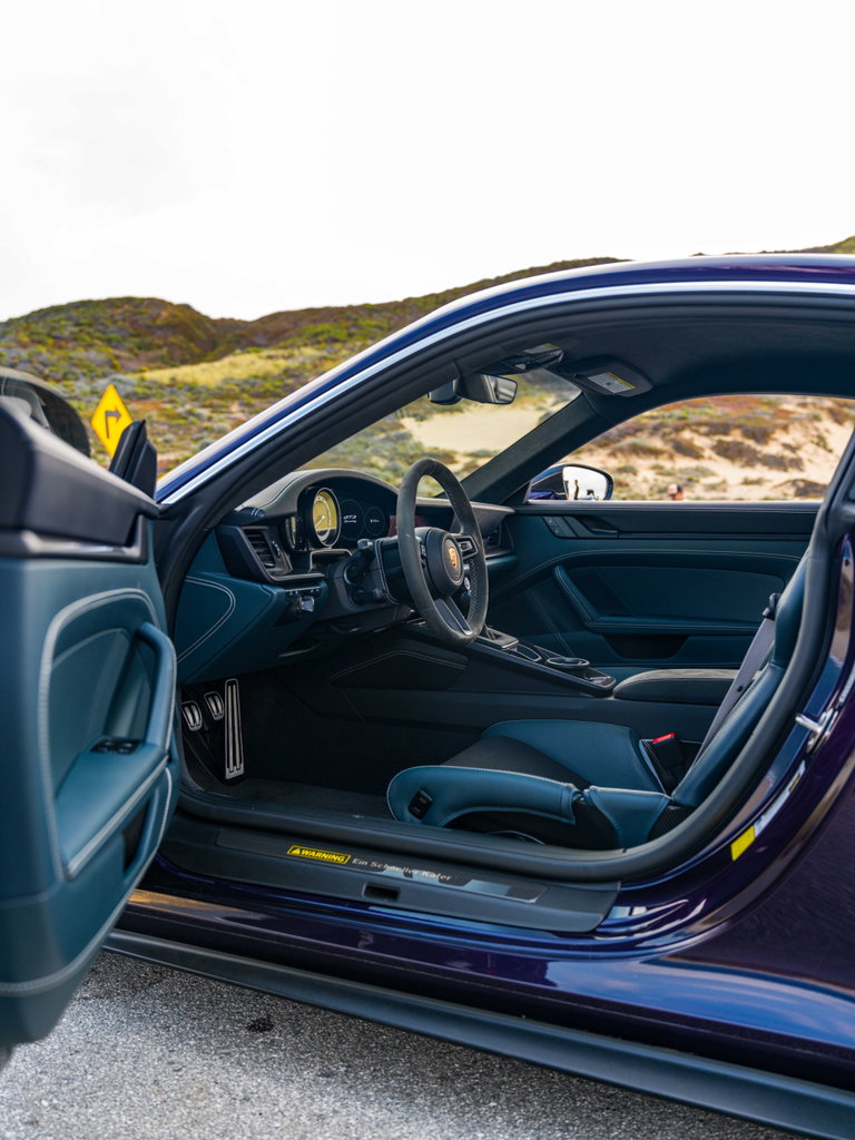 Porsche 992 GT3 Touring