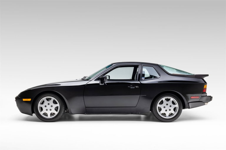Porsche 944 Turbo S Coupé