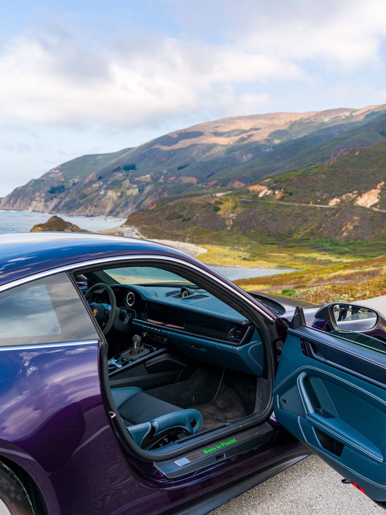 Porsche 992 GT3 Touring
