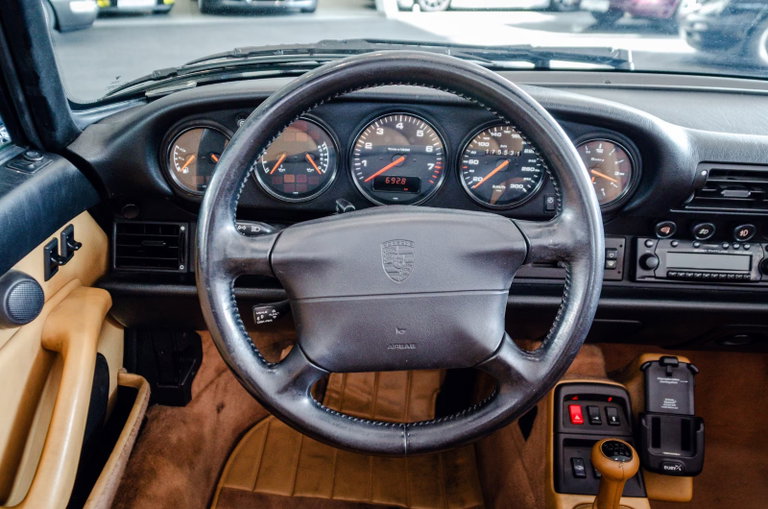 Porsche 993 Carrera