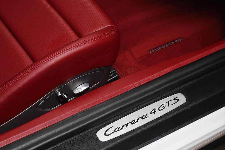 Porsche 991.2 Carrera 4 GTS
