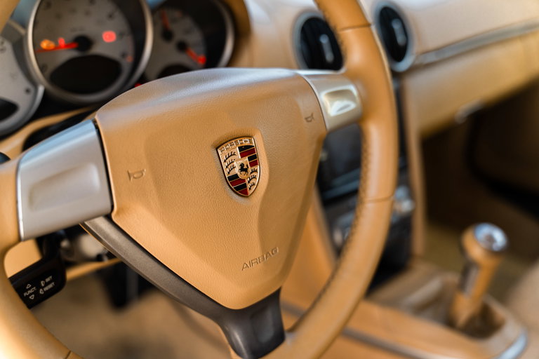 Porsche 987 Cayman S